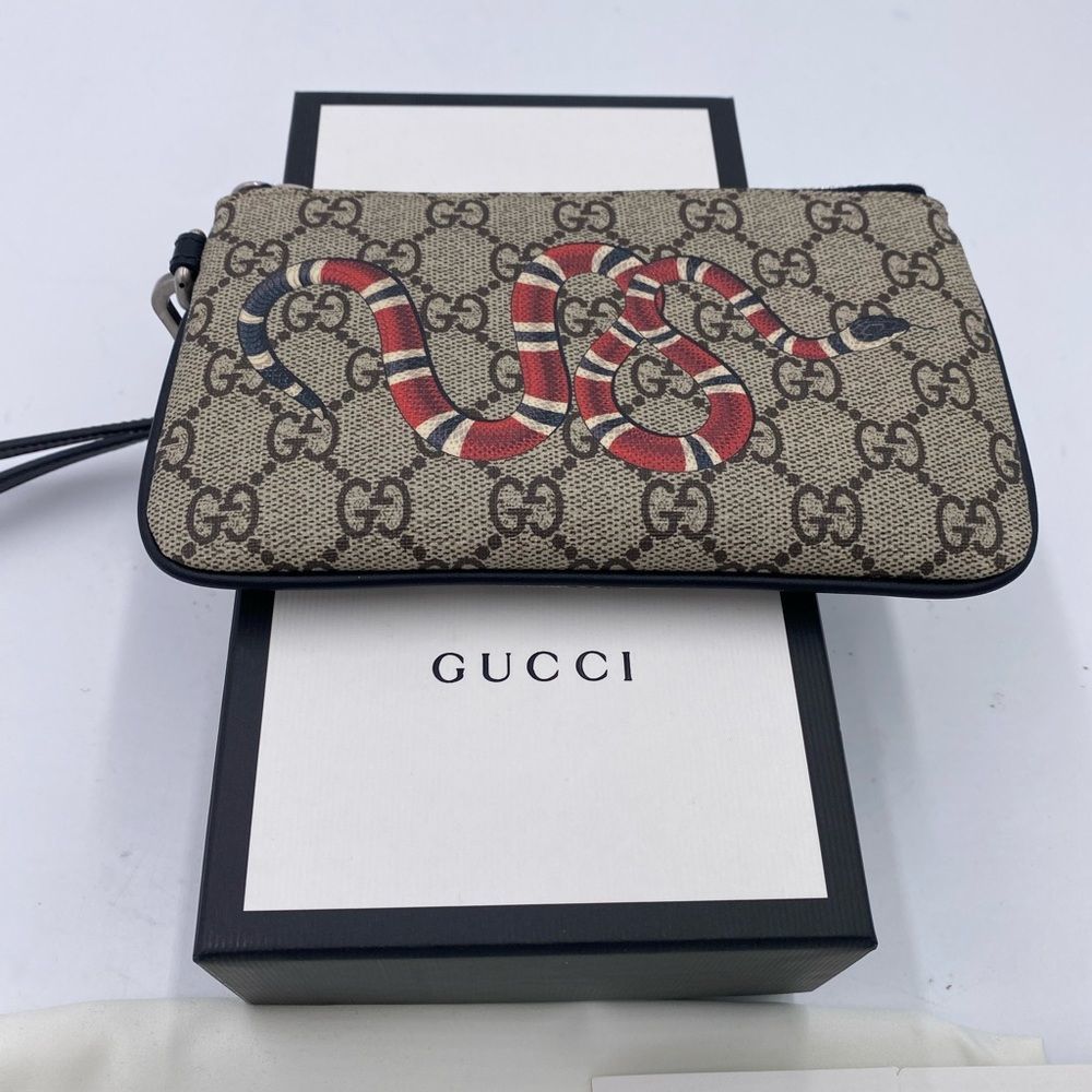 Gucci GG supreme king snake pouch made in Italy